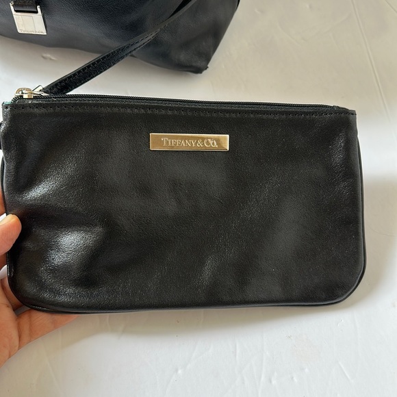 Tiffany & Co tote with pouch - Picture 3 of 16